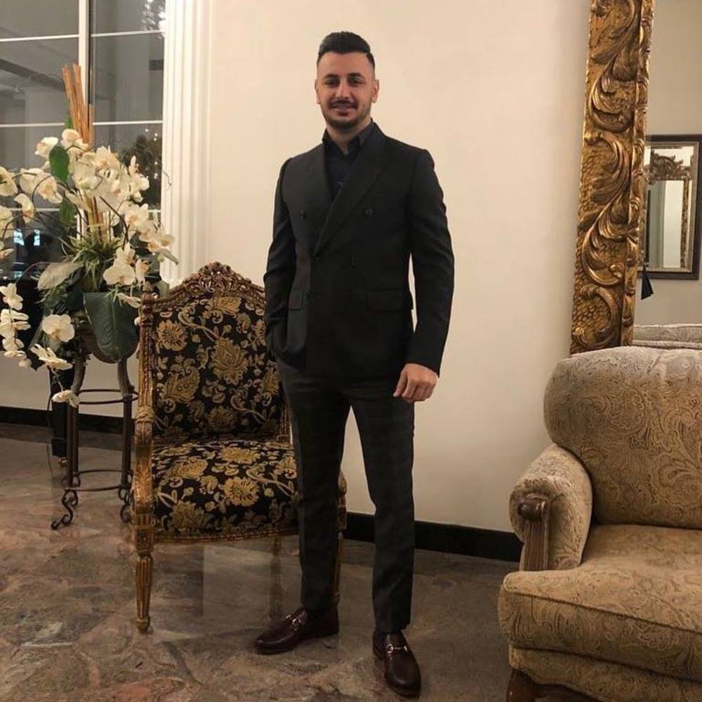 Meet your Posher, Sedat